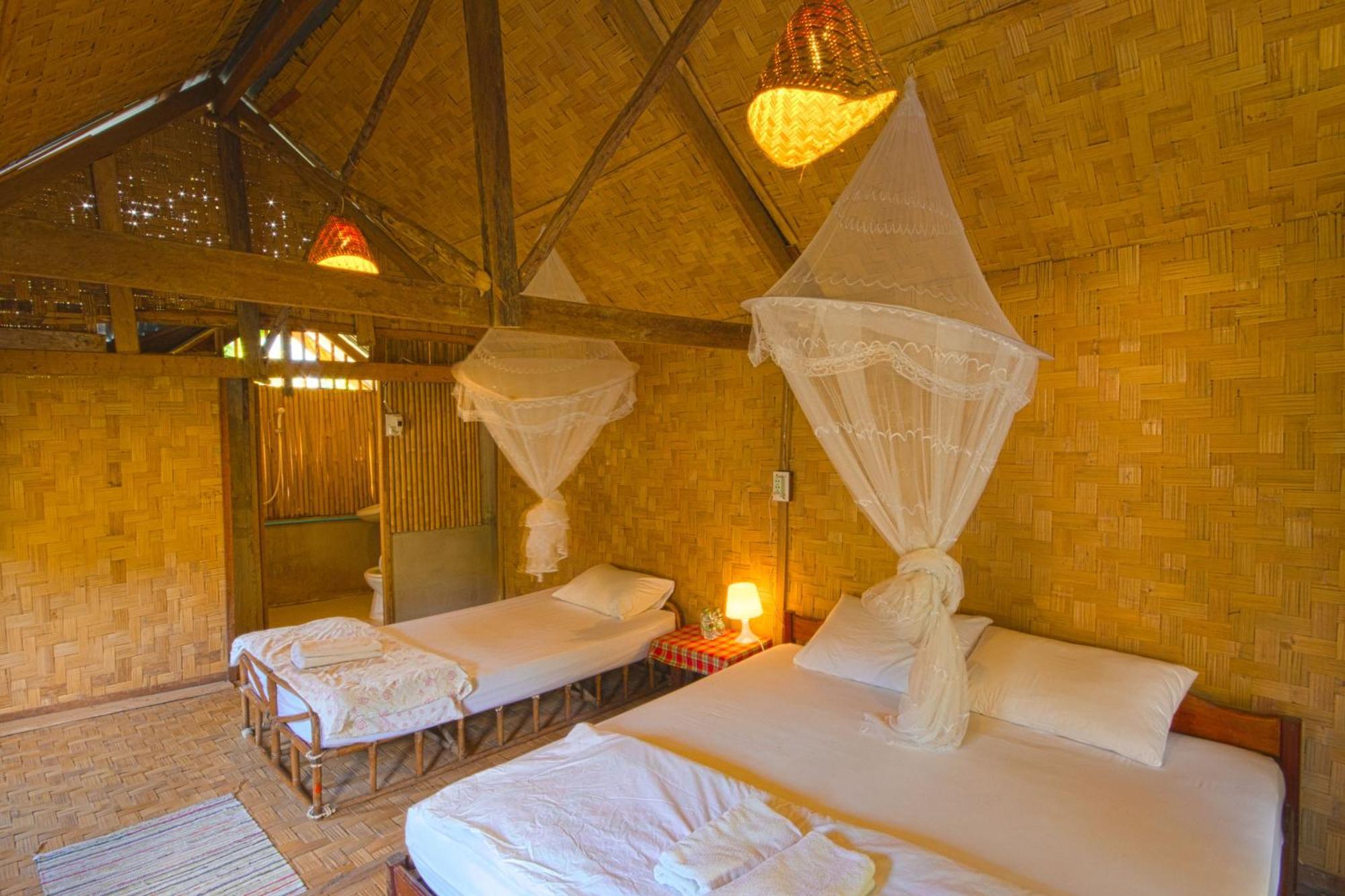 Champa Lao Bungalows Vang Vieng Exterior photo