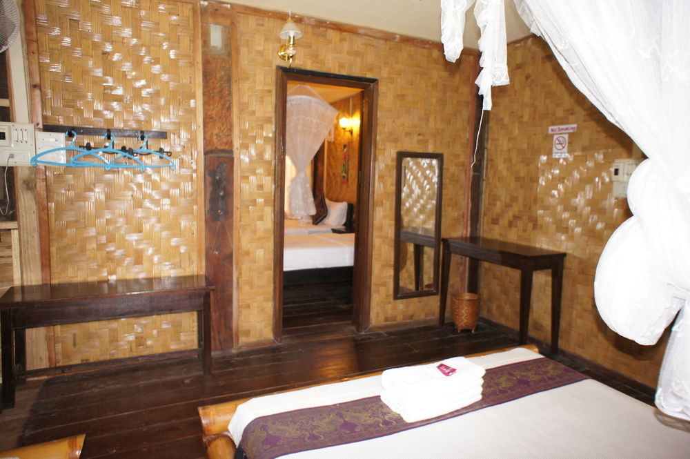 Champa Lao Bungalows Vang Vieng Exterior photo